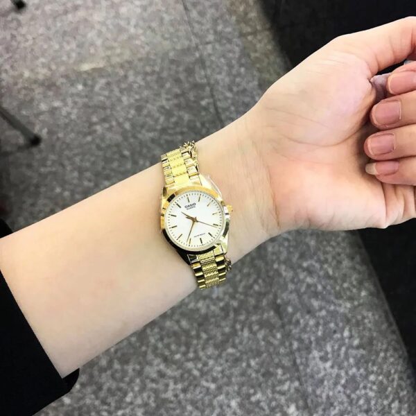 Casio femme