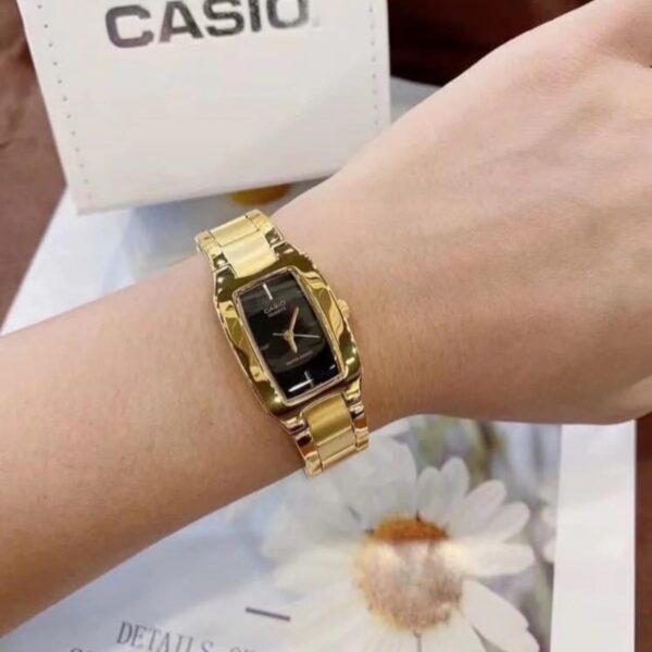 Casio femme