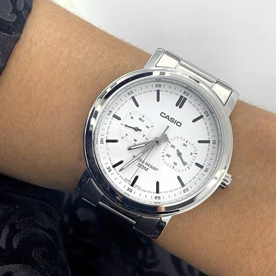 Casio homme