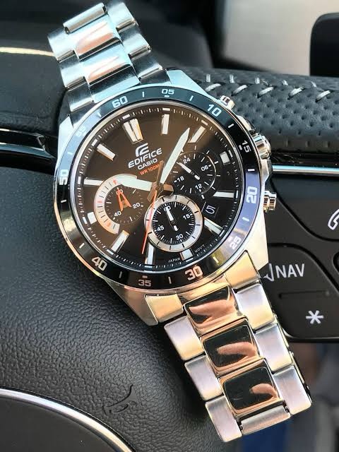 – Edifice Collection for Men – Chronographe – Bracelet inoxydable – EFV-570D-1AV