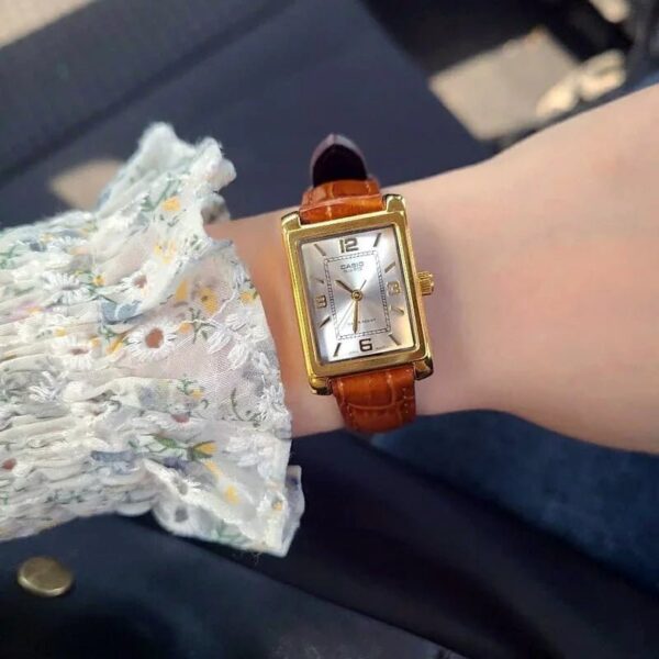 Casio Femme