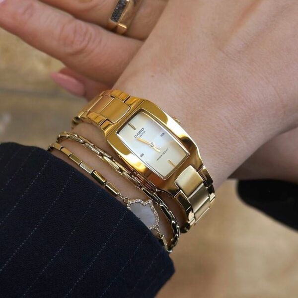 Casio femme