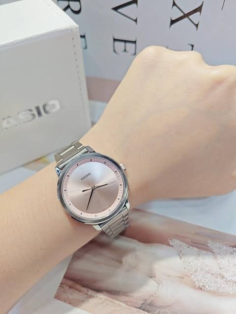 Casio femme LTP-B115D-4EV