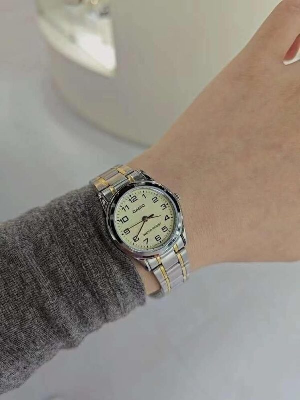 Casio femme