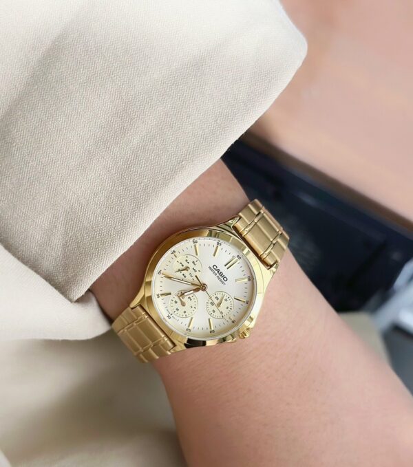 Casio femme