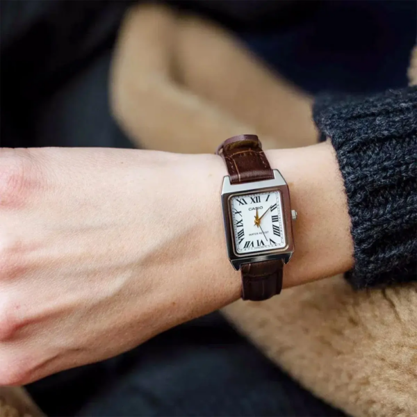Casio femme