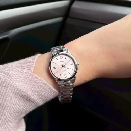 Casio Femme