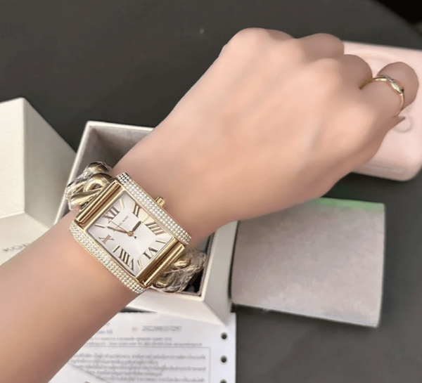 Michael Kors mk7300